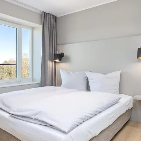 Strandresidenzen Strandresidenzen Haus Daenholm * Binz